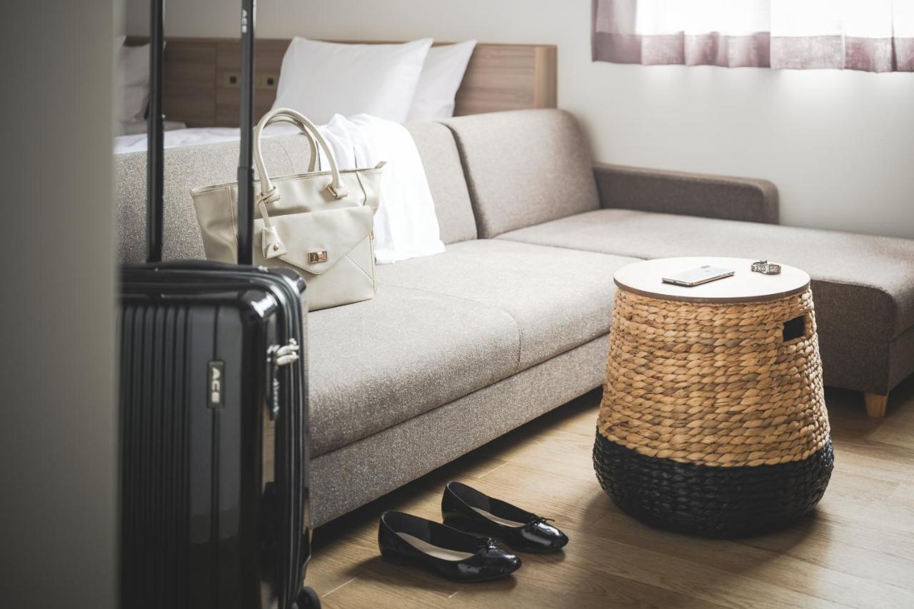 Nest Hotel Hiroshima Ekimae Extérieur photo